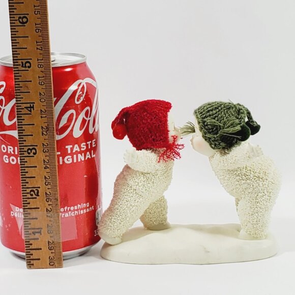 Adorable Vintage Department 56 Snowbabies Christmas Figurine - Picture 6 of 6